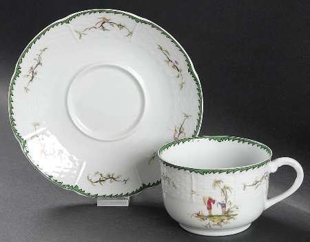 Si Kiang Flat Cup & Saucer Set
