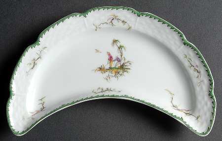 Si Kiang Crescent Salad Plate
