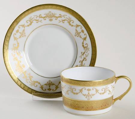 Medicis Blanc Flat Cup & Saucer Set