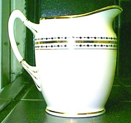 5221 Creamer