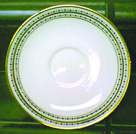5221 Saucer