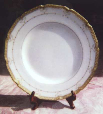 RD132 by Royal Doulton