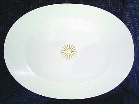 R1082 13" Oval Serving Platter