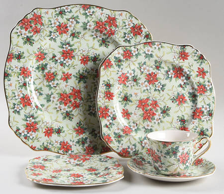 Christmas Chintz (Earthenware, Circa1995) 5 Piece Place Setting