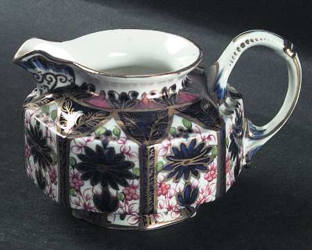 876 by Royal Crown Derby