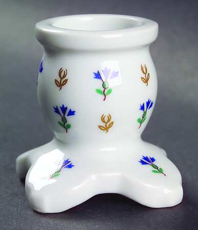 Vieux Nyon Nyon 2" Candlestick