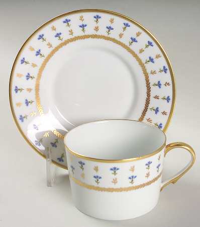 Vieux Nyon Nyon Flat Cup & Saucer Set