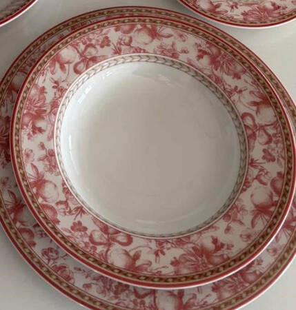 Provence Rouge Large Rim Soup Bowl
