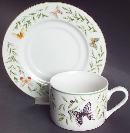 Arbor Life Flat Cup & Saucer Set
