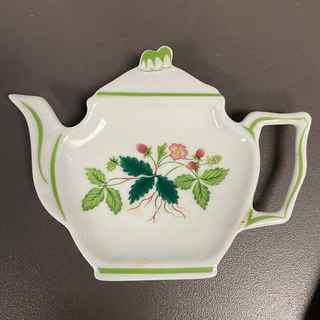 George Sand (Multicolor) Tea Bag Holder