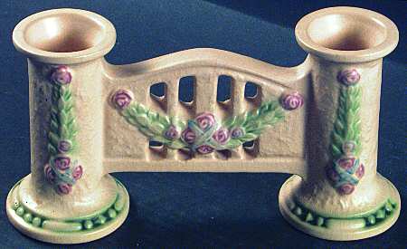 La Rose Gate Vase (Double Bud)