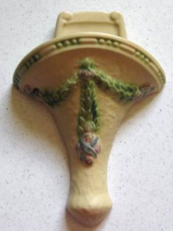 La Rose 7" Wall Pocket Vase