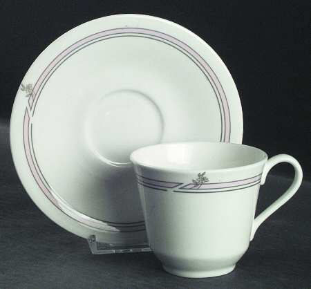 RD135 by Royal Doulton