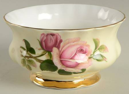 English Beauty (Montrose) Open Sugar Bowl