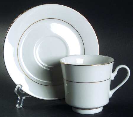 Footed Cup & Saucer Set