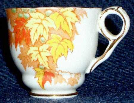 7304 Footed Cup