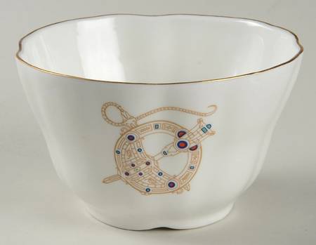 Tara Brooch (Scalloped) Cranberry Bowl