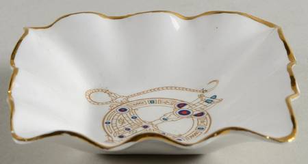 Tara Brooch (Scalloped) Silver Tray