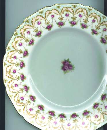 E3709 by Royal Doulton