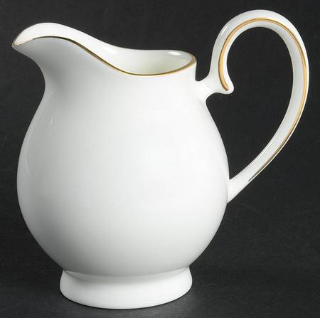 Signature Gold Creamer
