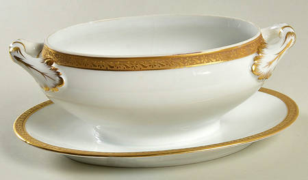 RSC40 Gravy Boat w/Attached Underplate No Lid
