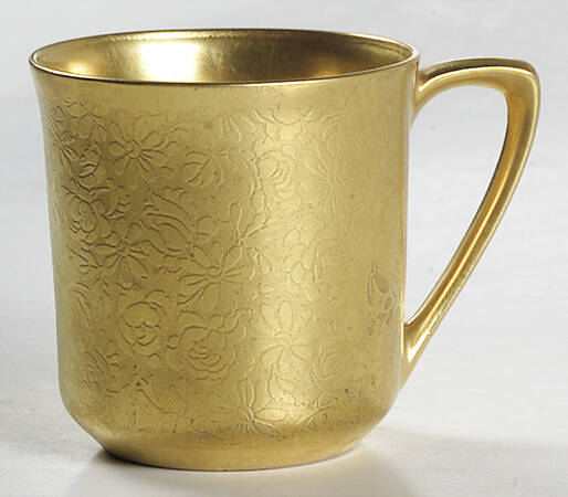Rose and Daisy Flat Demitasse Cup