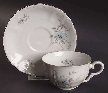 RBO6 Flat Cup & Saucer Set
