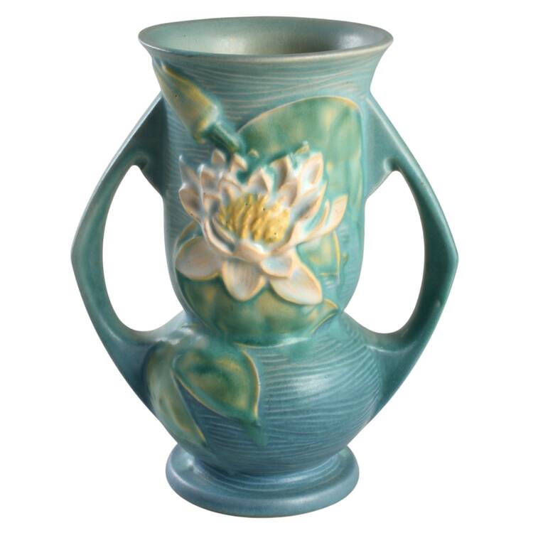 Water Lily Blue 7" Handled Vase