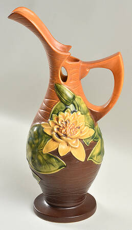 Water Lily Brown 15" Ewer