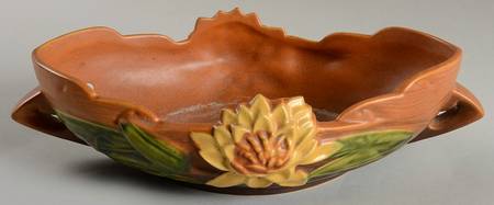 Water Lily Brown 10" Oval Handled Bowl