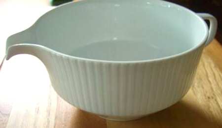 R1207 Creamer