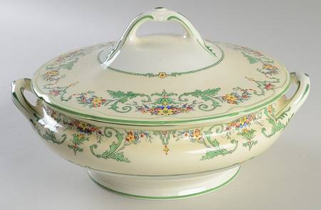 The Channing Round Covered Vegetable