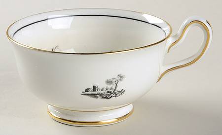RCH27 Footed Cup