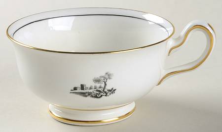 RCH27 Footed Cup