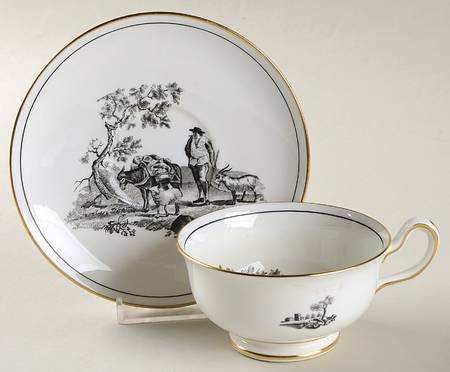 RCH27 Footed Cup & Saucer Set