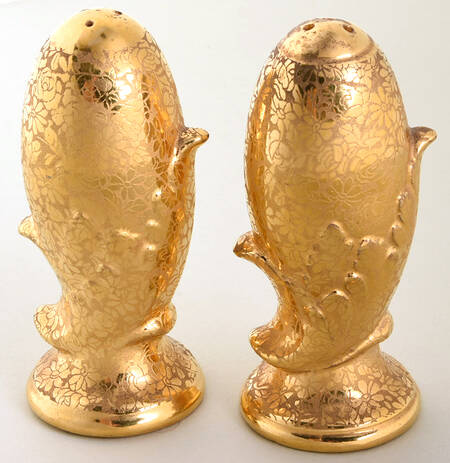 RYL180 Salt & Pepper Set by Royal (USA)