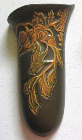 Rosecraft Panel Brown 9" Wall Pocket Vase