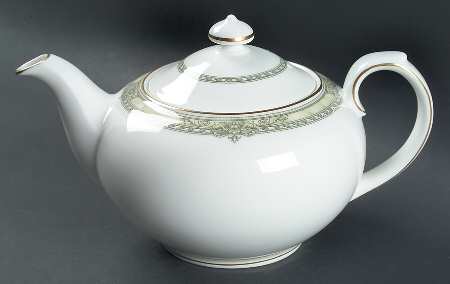 Isabella (New Shape 2001) Teapot & Lid