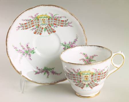 Tartan Series Footed Cup & Saucer Set