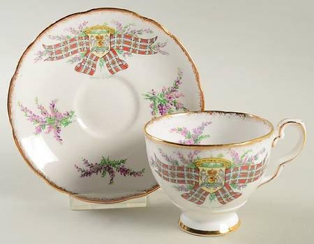 Tartan Series Footed Cup & Saucer Set