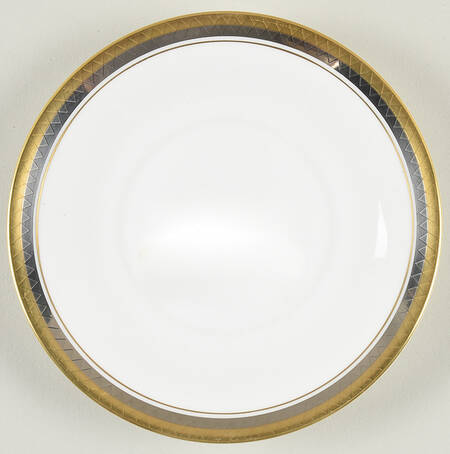 Royal Diamond Saucer