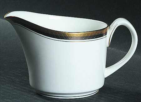 Royal Diamond Creamer