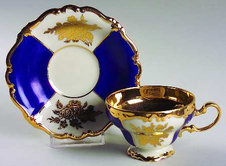R1216 Footed Demitasse Cup & Saucer Set