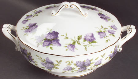 Lilac Lane (Gold Trim) Round Covered Vegetable