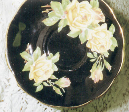 Tea Rose Saucer