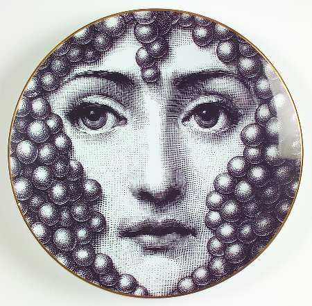 Julia Collection Collector Plate