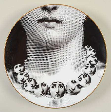 Julia Collection Collector Plate