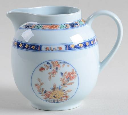 Koutani (Celadon Backgorund) Creamer