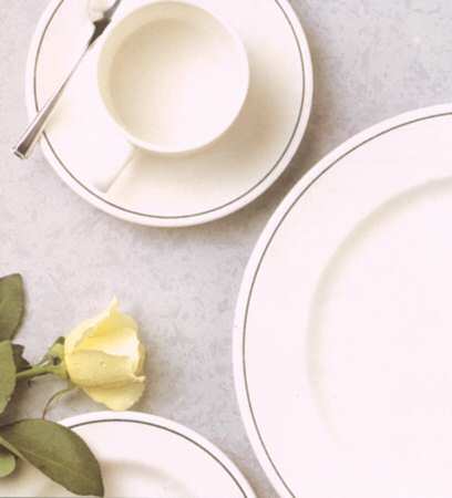Troy Black Dinner Plate