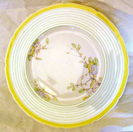 V1244 by Royal Doulton